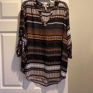 Gorgeous, Catos, Size 22/24W, high-low, top!